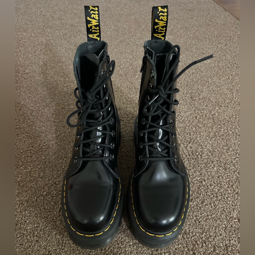 Dr. Martens Jadon boot